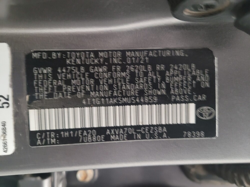 2021 Toyota Camry in Montclair, CA 91763 - 18131962 33