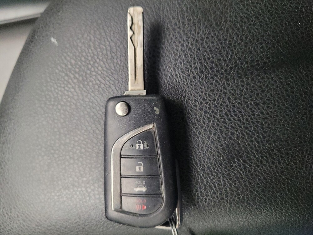 2021 Toyota Camry in Montclair, CA 91763 - 18131962 32