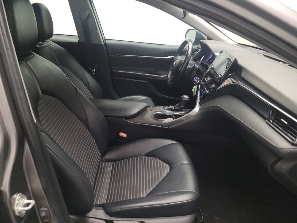 2021 Toyota Camry in Montclair, CA 91763 - 18131962 21