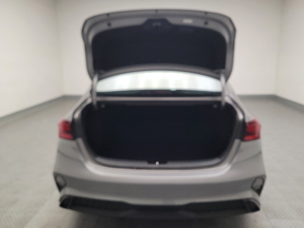 2023 Kia Forte in Riverside, CA 92504 - 18131964 29