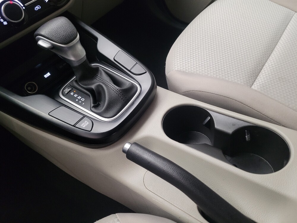 2025 Kia Soul in Montclair, CA 91763 - 18131966 26