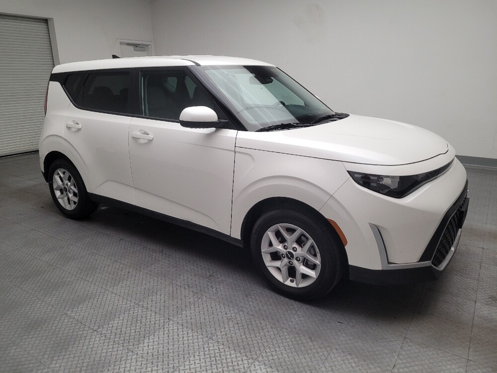 2025 Kia Soul in Montclair, CA 91763 - 18131966 11