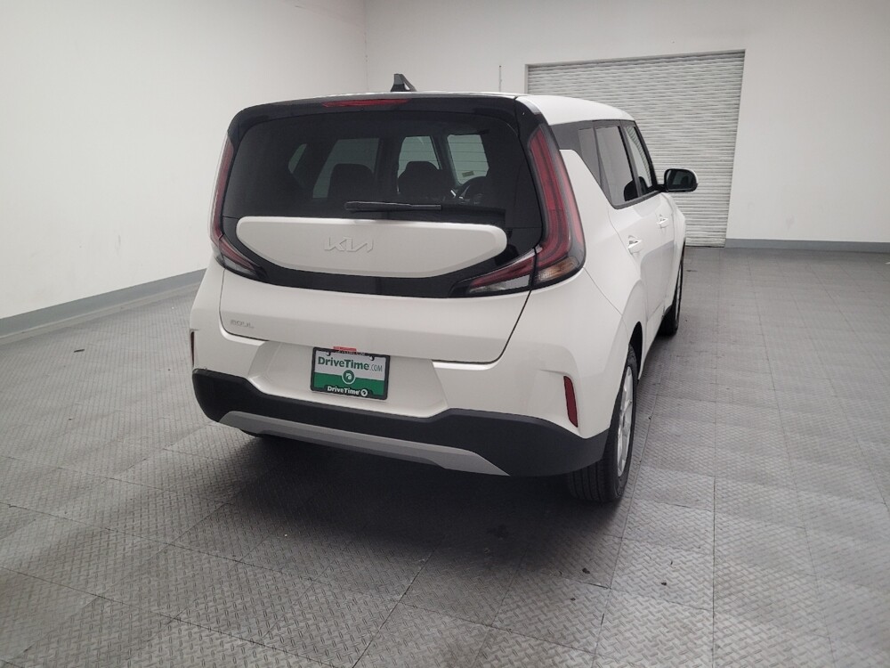 2025 Kia Soul in Montclair, CA 91763 - 18131966 7