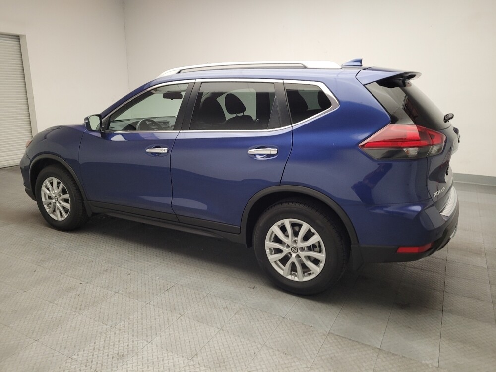 2019 Nissan Rogue in Fresno, CA 93726 - 18131969 3