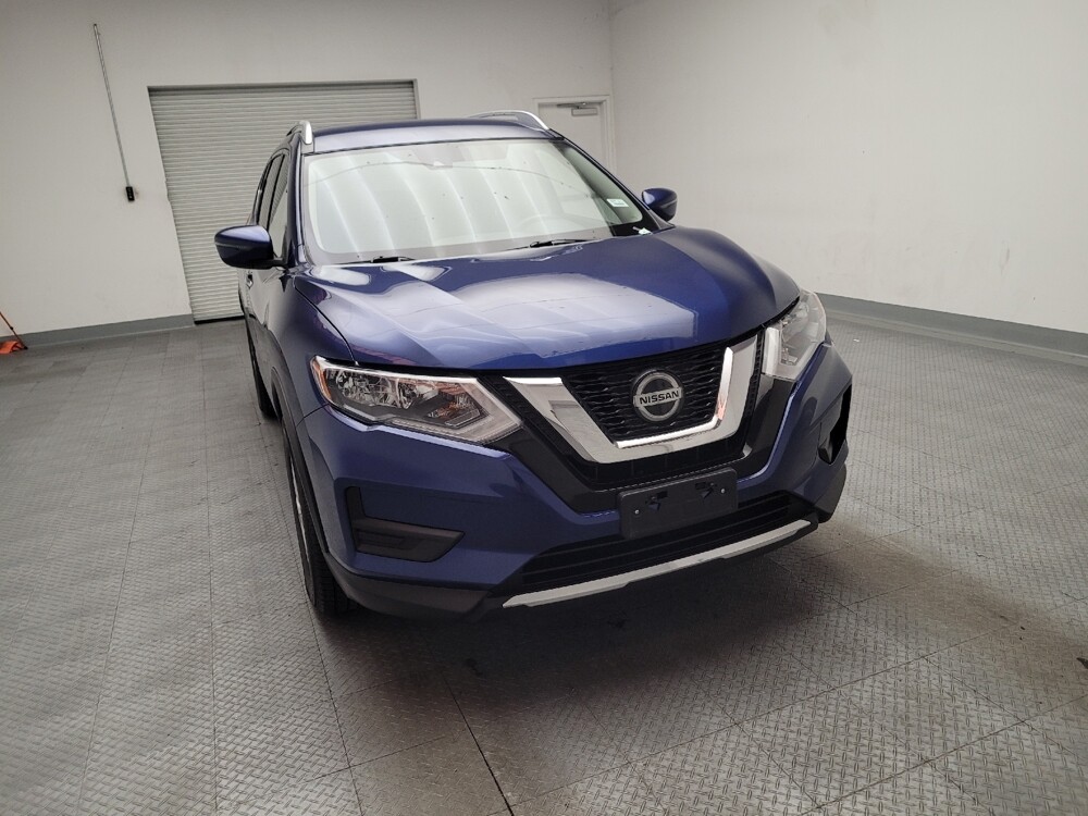 2019 Nissan Rogue in Fresno, CA 93726 - 18131969 14