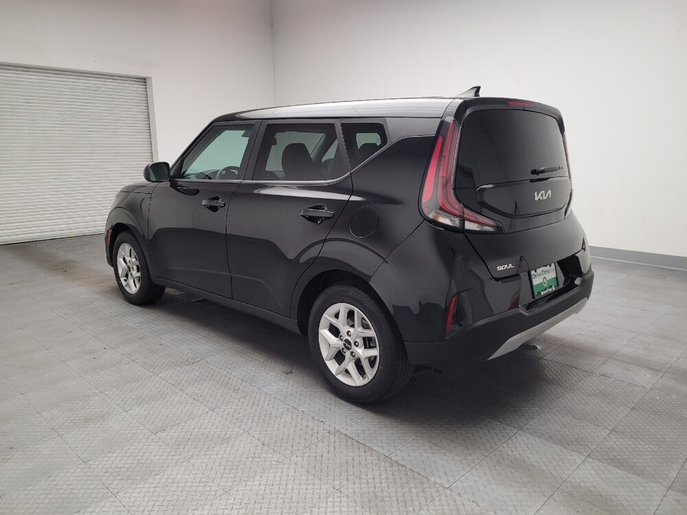 2023 Kia Soul in Riverside, CA 92504 - 18131970 5