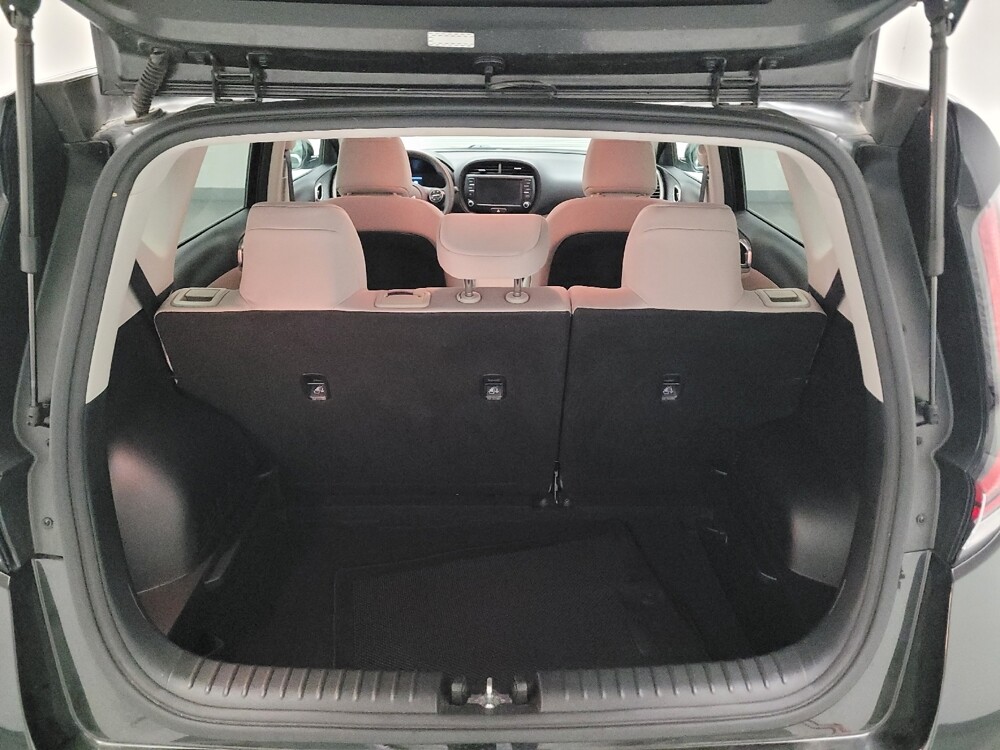 2023 Kia Soul in Riverside, CA 92504 - 18131970 29