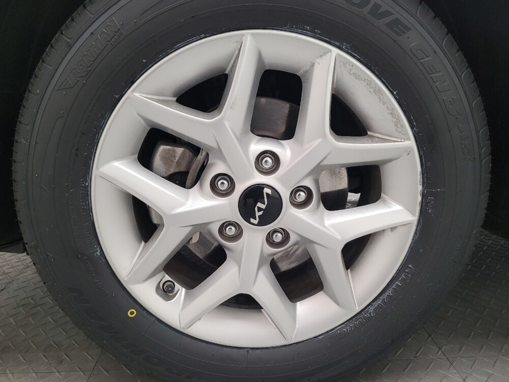 2023 Kia Soul in Riverside, CA 92504 - 18131970 31