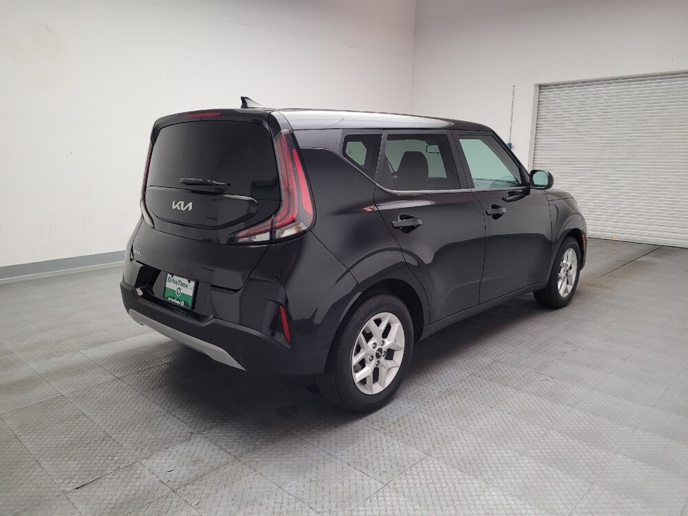 2023 Kia Soul in Riverside, CA 92504 - 18131970 9