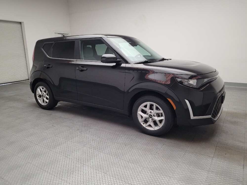 2023 Kia Soul in Riverside, CA 92504 - 18131970 11