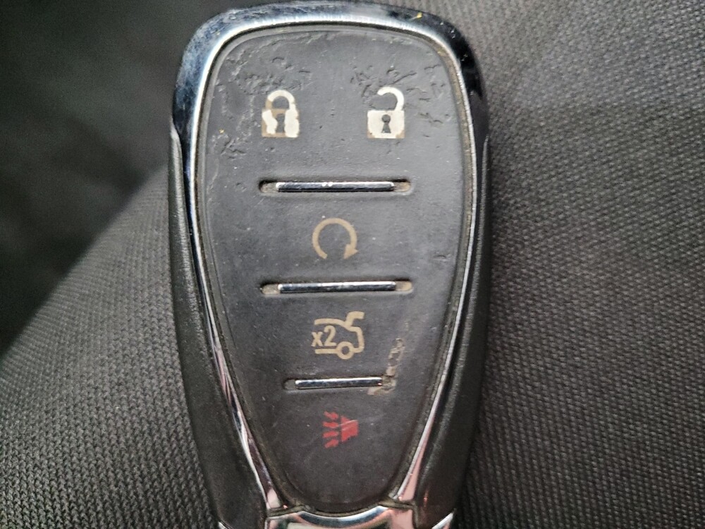 2024 Chevrolet Malibu in Riverside, CA 92504 - 18131971 32