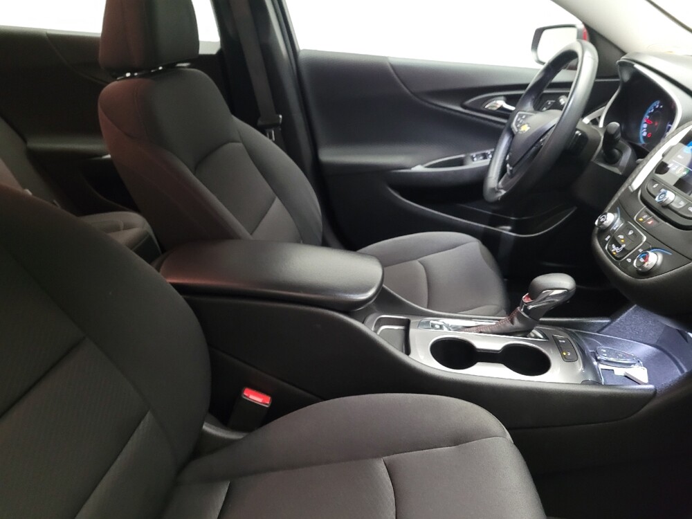 2024 Chevrolet Malibu in Riverside, CA 92504 - 18131971 21