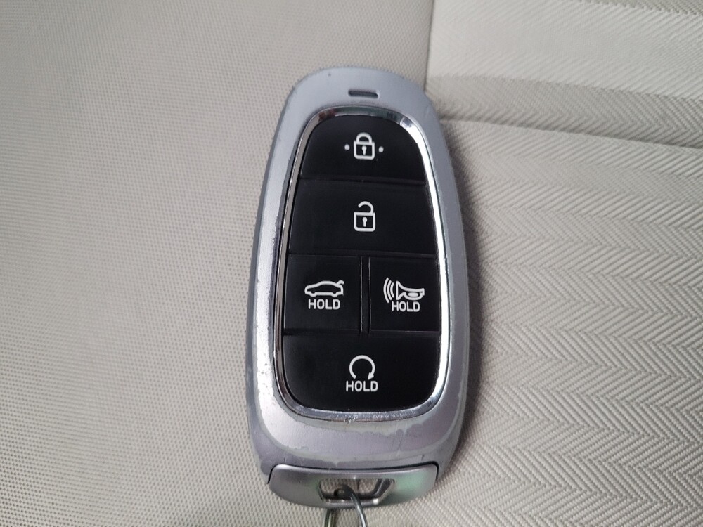 2023 Hyundai Sonata in Downey, CA 90241 - 18131972 32