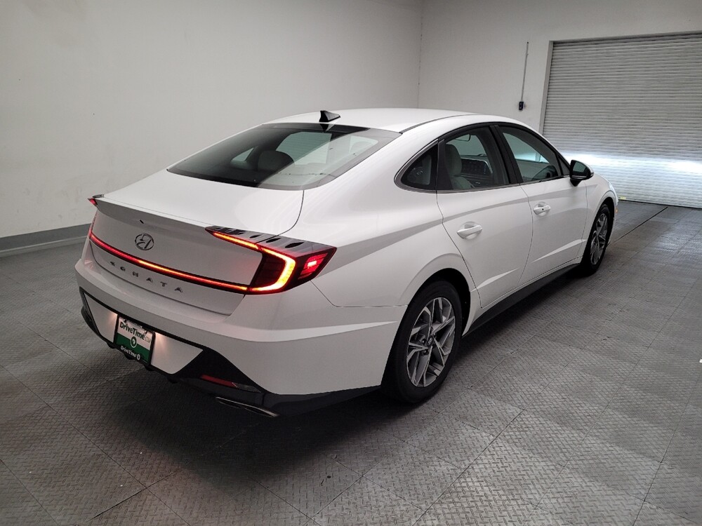 2023 Hyundai Sonata in Downey, CA 90241 - 18131972 9