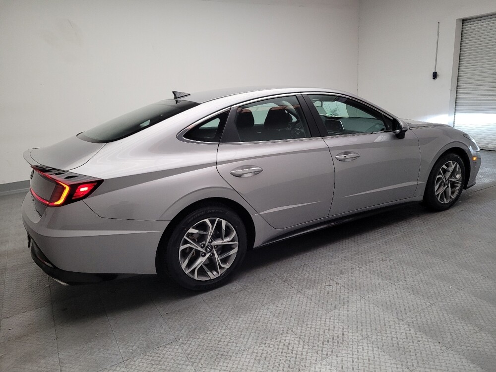 2023 Hyundai Sonata in Downey, CA 90241 - 18131975 10