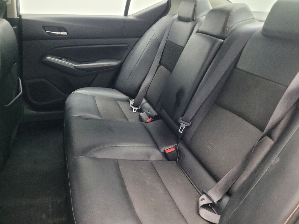 2021 Nissan Altima in Knoxville, TN 37923 - 18131980 18