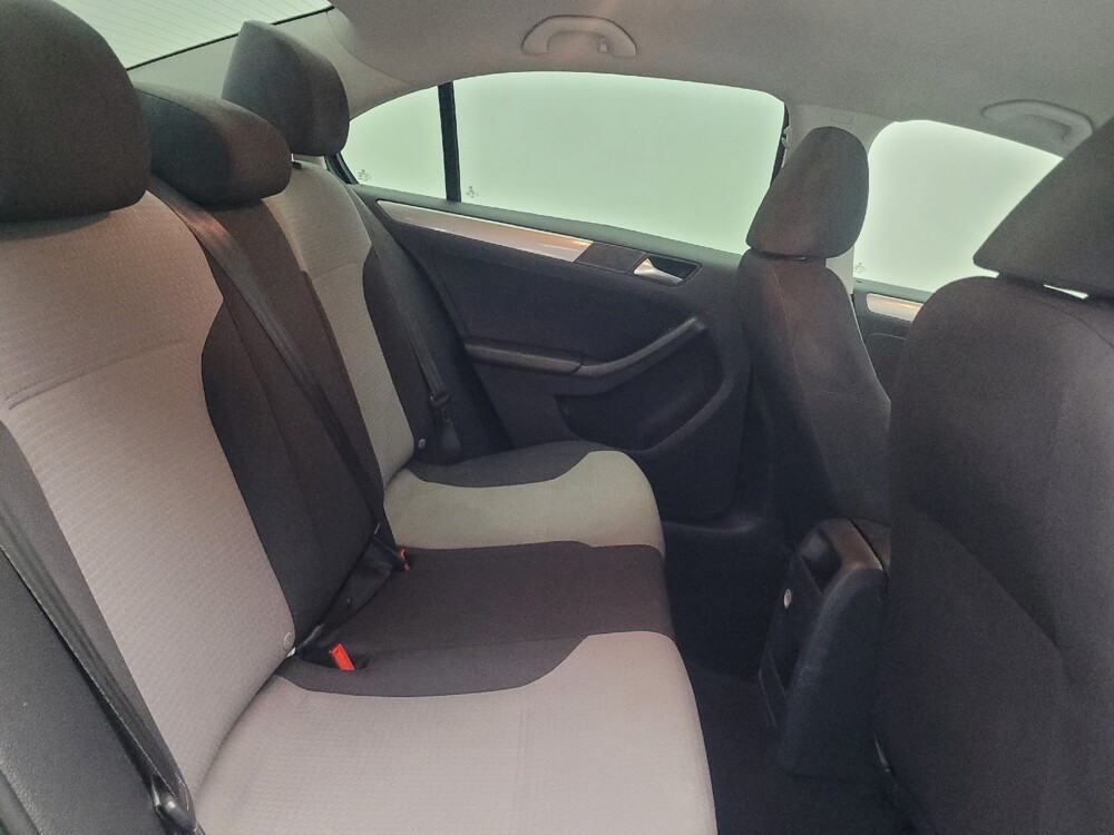 2018 Volkswagen Jetta in Columbus, GA 31909 - 18131982 19