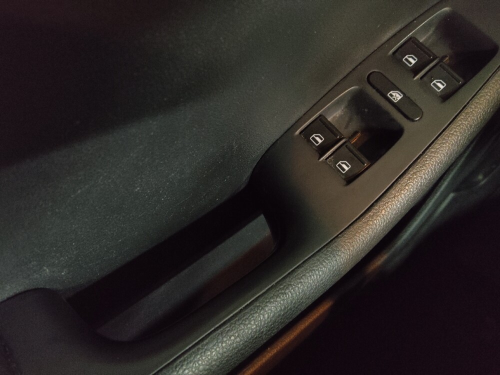 2018 Volkswagen Jetta in Columbus, GA 31909 - 18131982 27