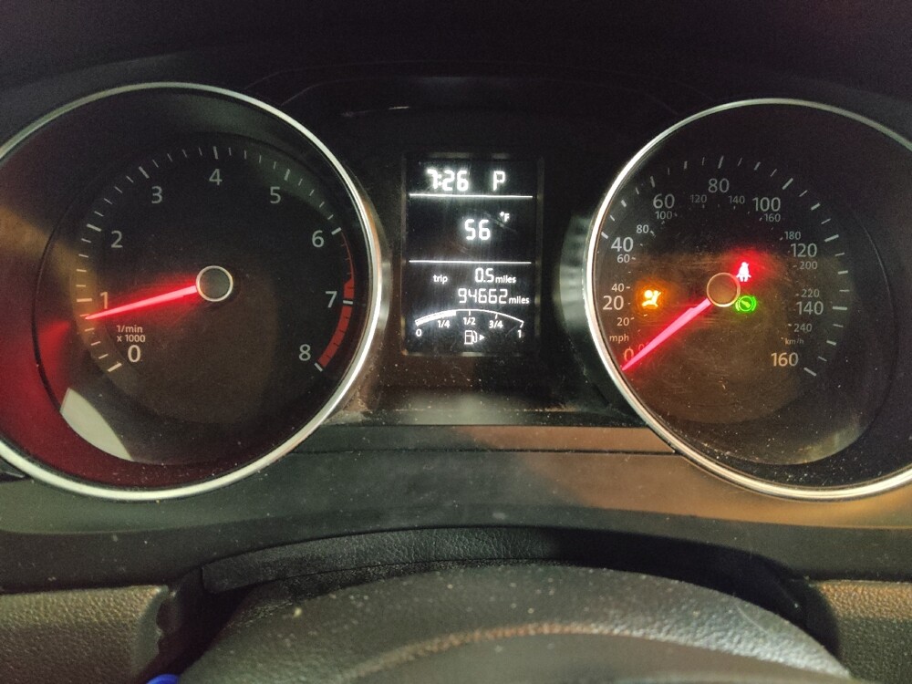 2018 Volkswagen Jetta in Columbus, GA 31909 - 18131982 23