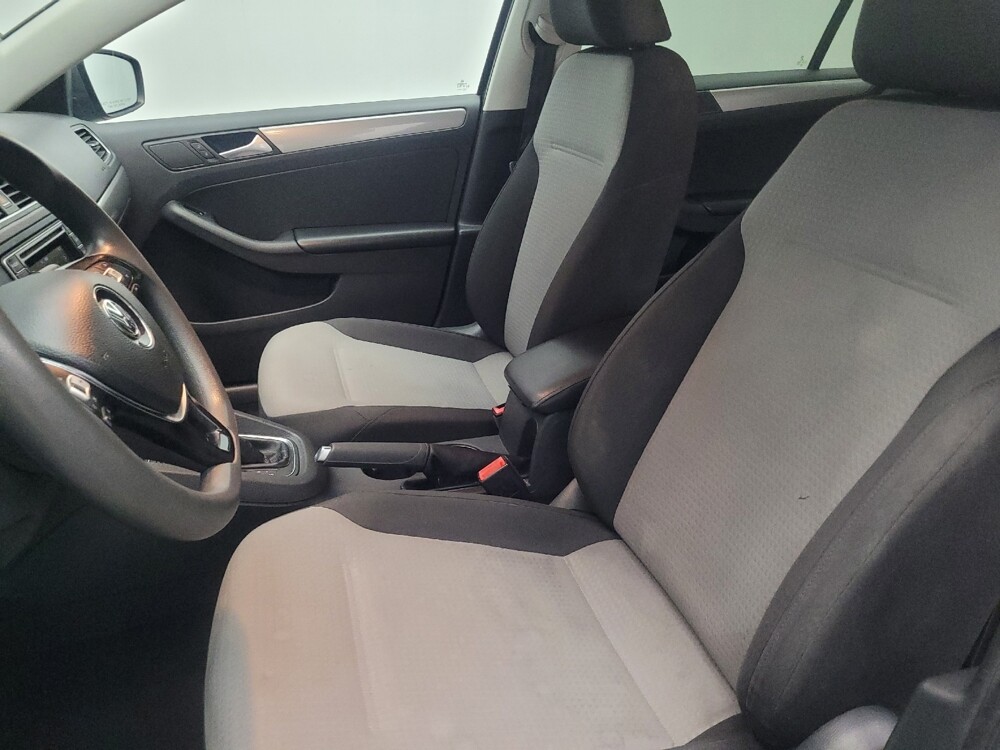 2018 Volkswagen Jetta in Columbus, GA 31909 - 18131982 17