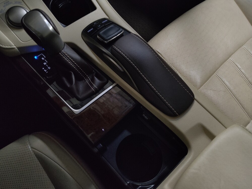 2016 Lexus ES 350 in Macon, GA 31210 - 18131983 26