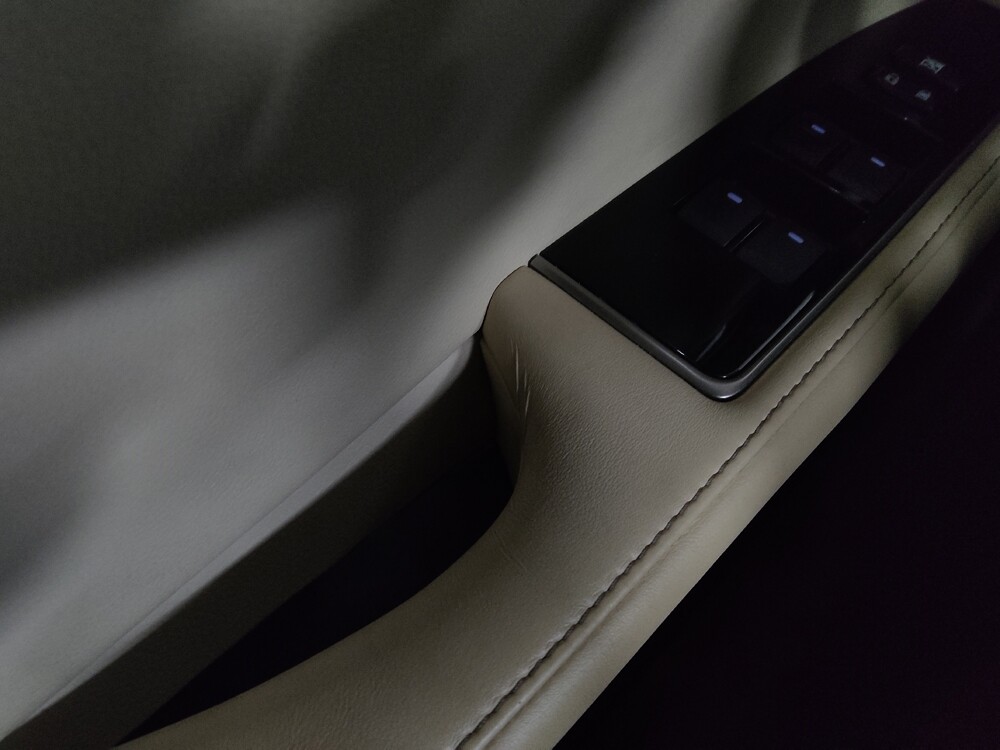 2016 Lexus ES 350 in Macon, GA 31210 - 18131983 27