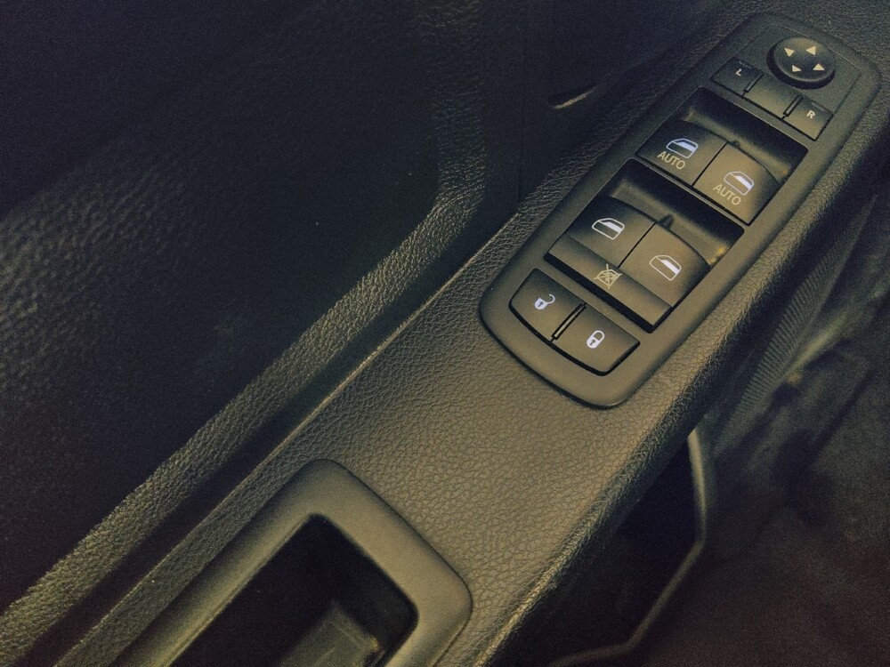 2019 RAM 1500 in Knoxville, TN 37923 - 18131985 27