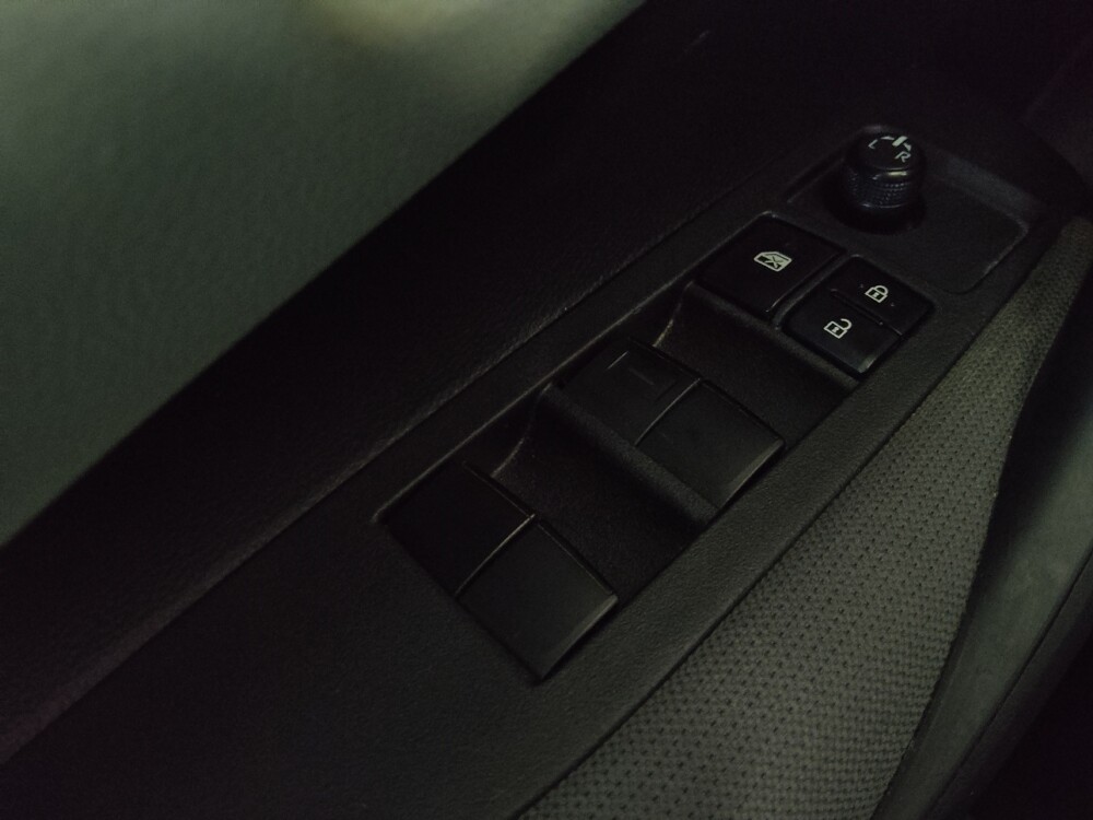 2021 Toyota Corolla in Chattanooga, TN 37421 - 18131990 27