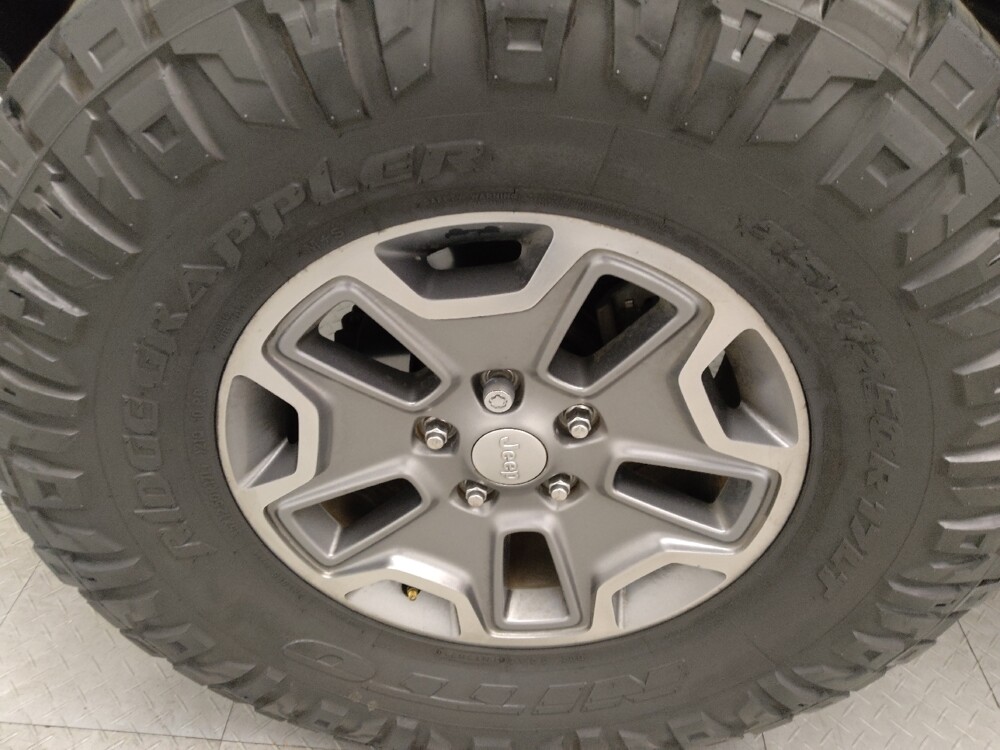 2015 Jeep Wrangler in Marietta, GA 30062 - 18131993 31