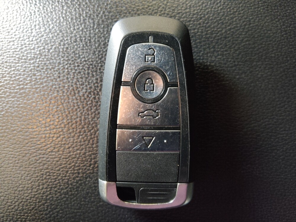 2018 Ford Explorer in Union City, GA 30291 - 18131994 32