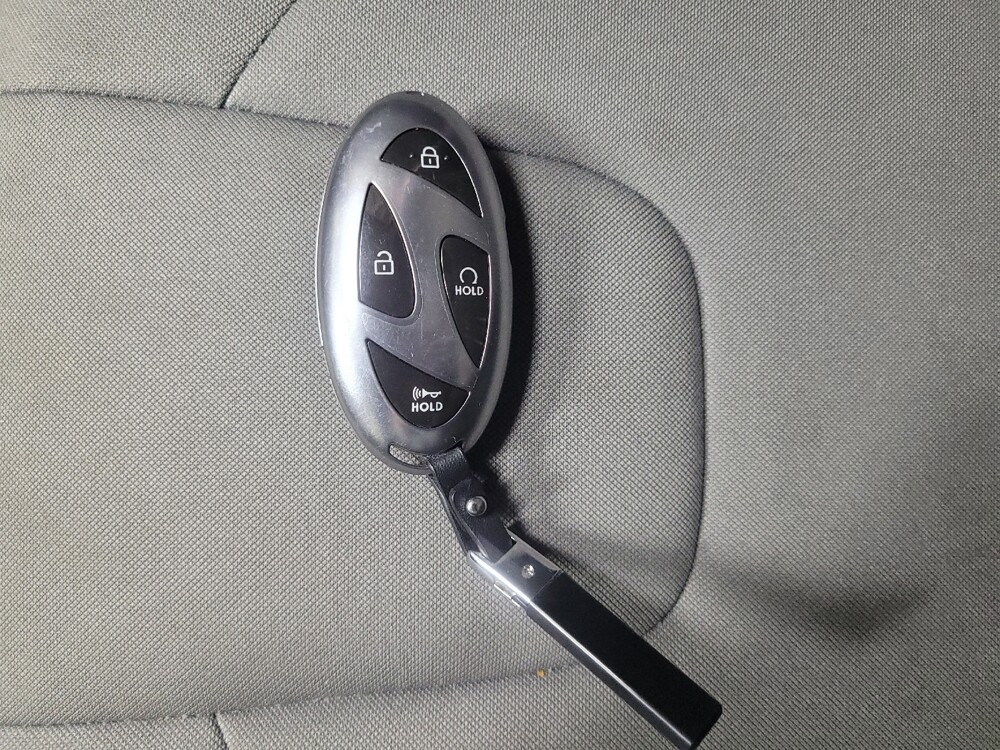 2025 Hyundai Elantra in Jackson, MS 39211 - 18131995 32