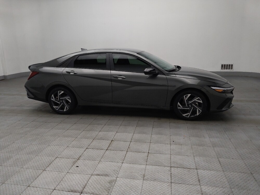 2025 Hyundai Elantra in Jackson, MS 39211 - 18131995 11