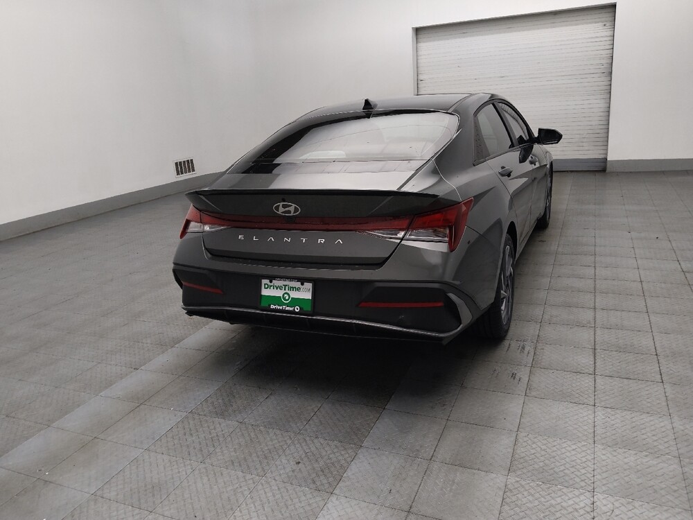 2025 Hyundai Elantra in Jackson, MS 39211 - 18131995 9