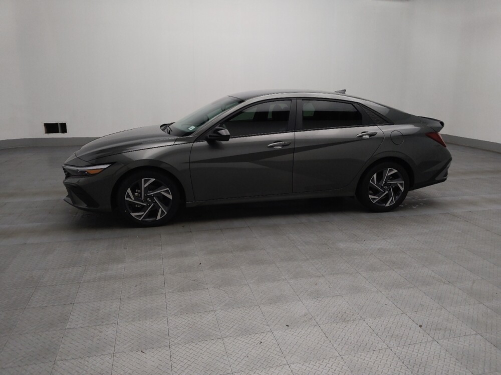 2025 Hyundai Elantra in Jackson, MS 39211 - 18131995 2