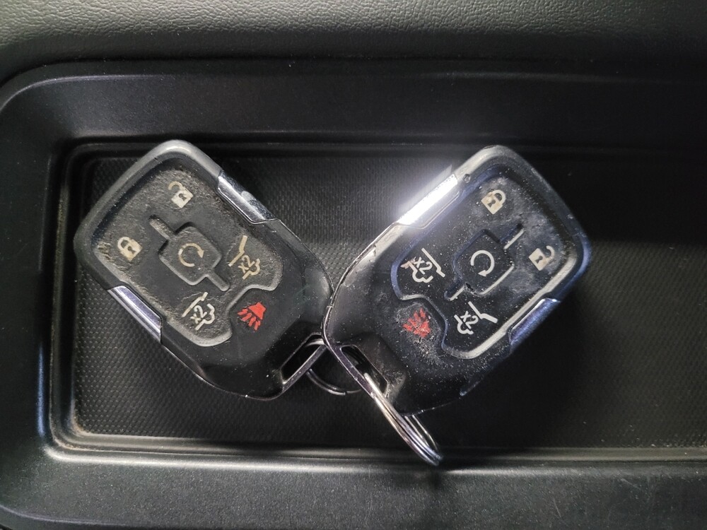 2019 GMC Yukon XL in Duluth, GA 30096 - 18131996 32