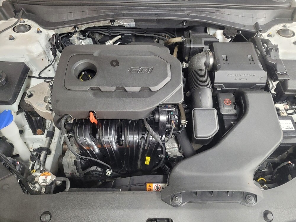 2018 Kia Optima in Chattanooga, TN 37421 - 18131998 30