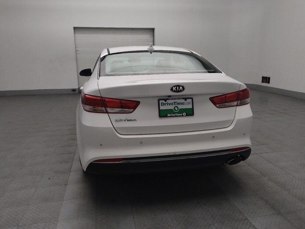 2018 Kia Optima in Chattanooga, TN 37421 - 18131998 6
