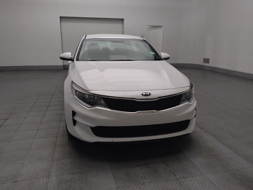 2018 Kia Optima in Chattanooga, TN 37421 - 18131998 14