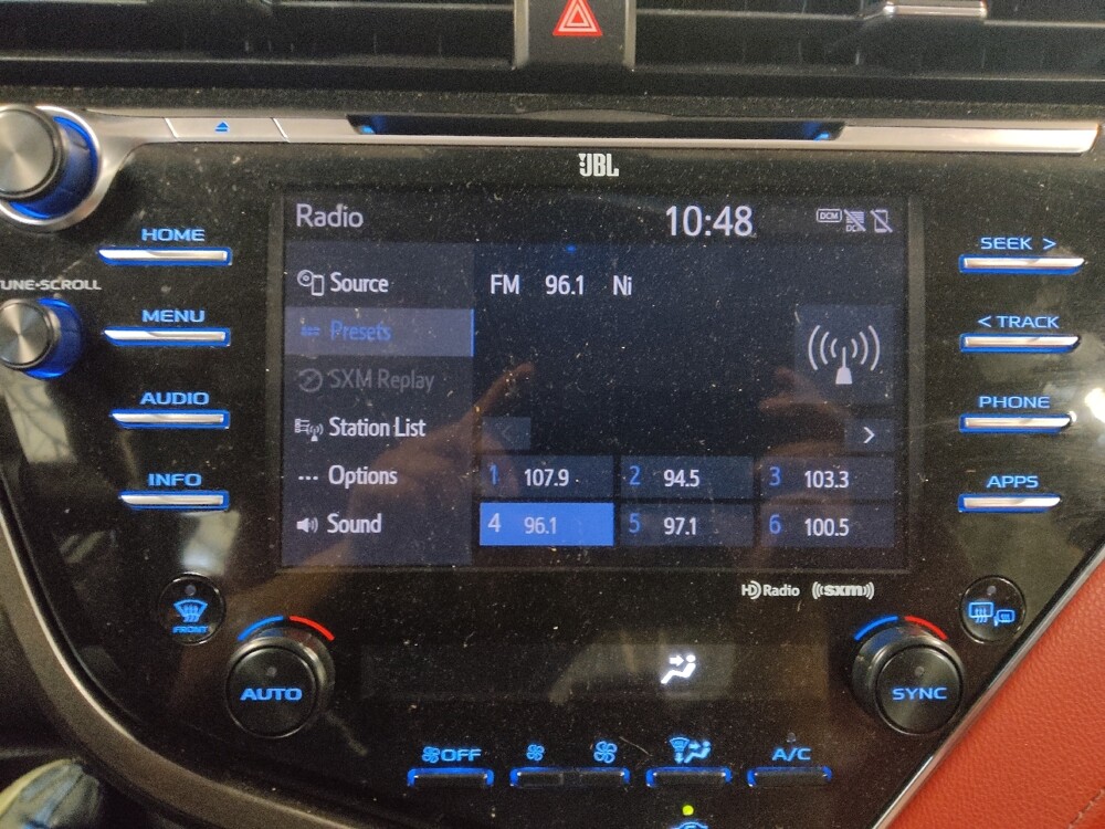 2018 Toyota Camry in Albany, GA 31705 - 18132000 25