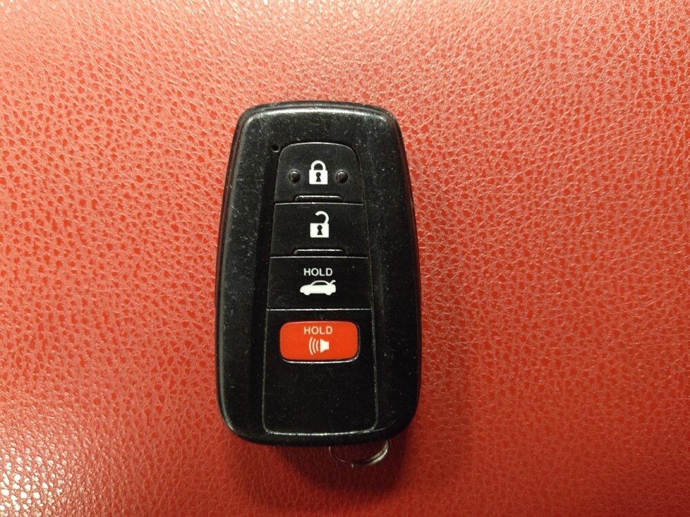 2018 Toyota Camry in Albany, GA 31705 - 18132000 32