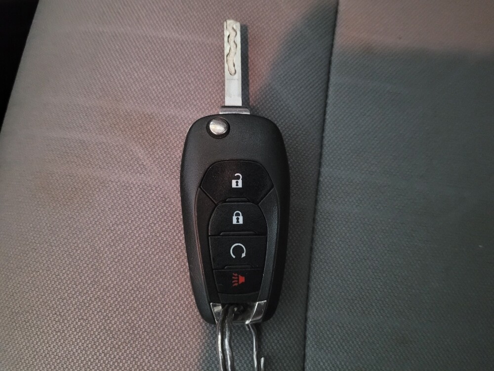 2020 Chevrolet Trax in Marietta, GA 30062 - 18132003 32