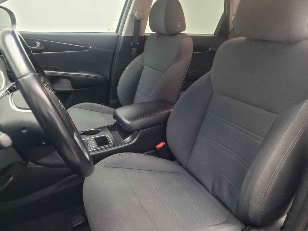 2019 Kia Sorento in Chattanooga, TN 37421 - 18132005 17