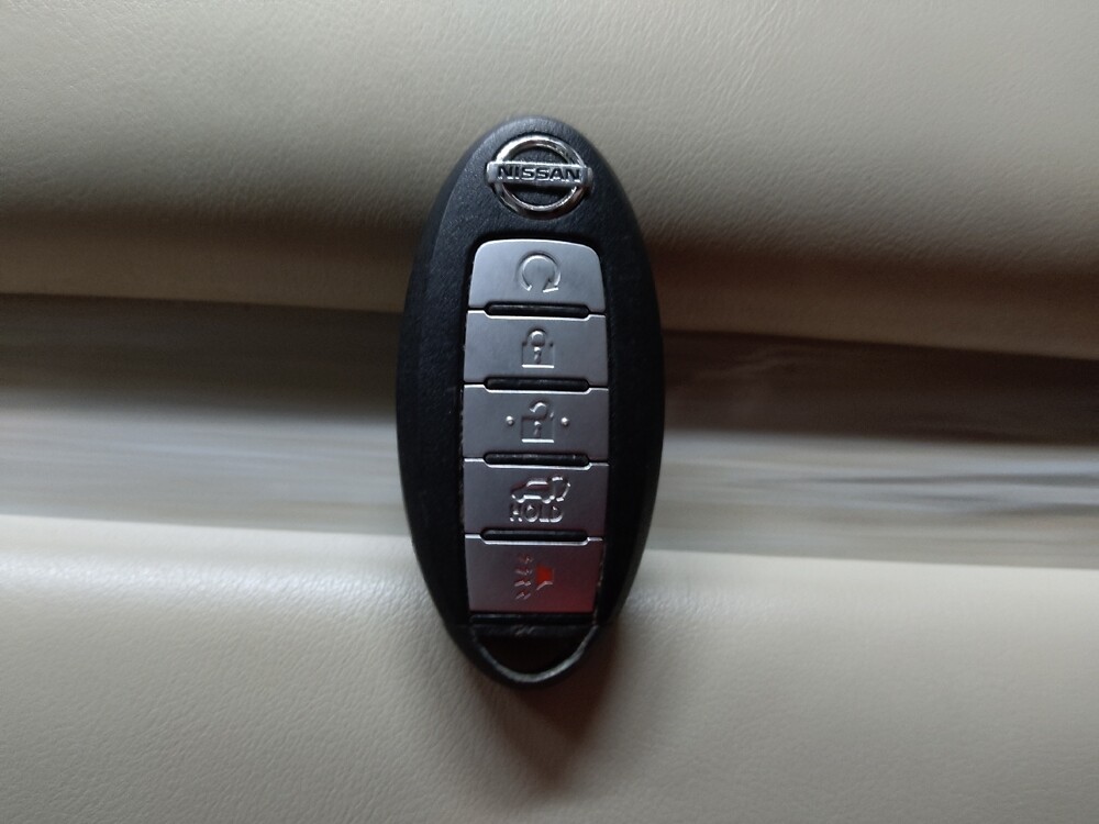 2018 Nissan Murano in Columbus, GA 31909 - 18132006 32