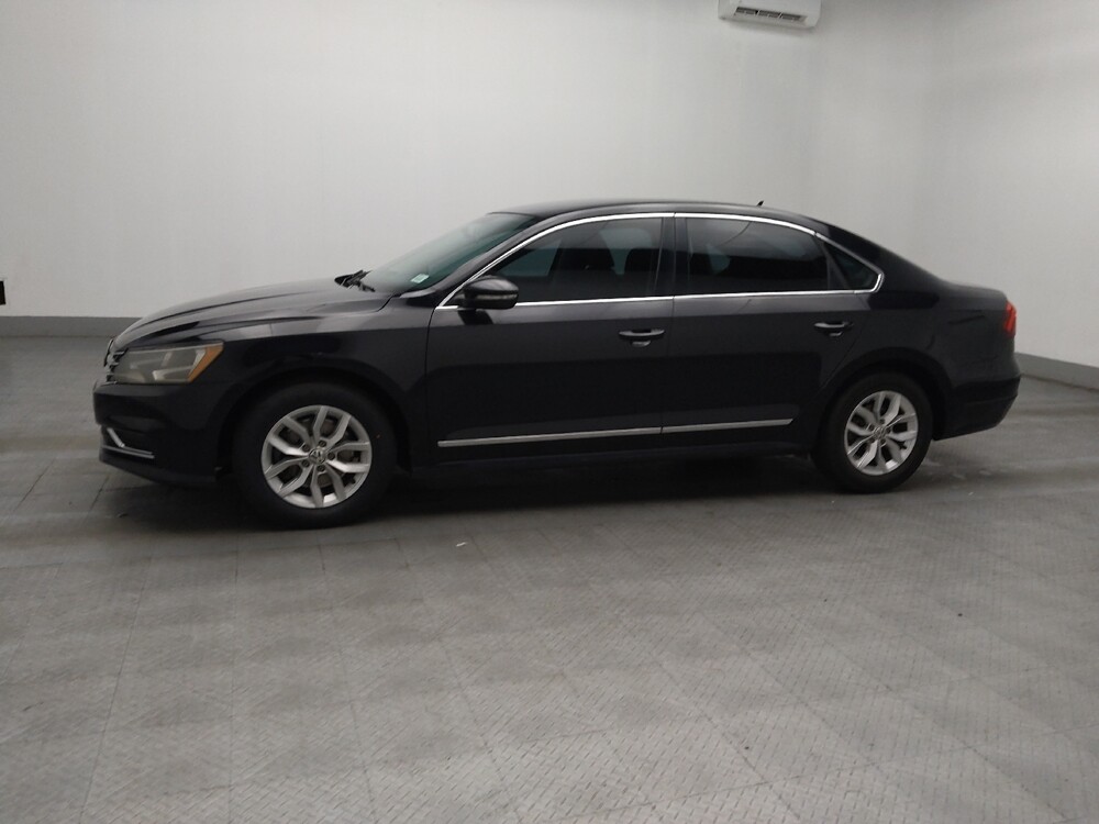 2017 Volkswagen Passat in Stone Mountain, GA 30083 - 18132009 2