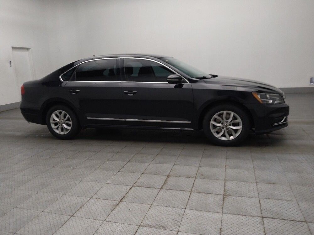 2017 Volkswagen Passat in Stone Mountain, GA 30083 - 18132009 11