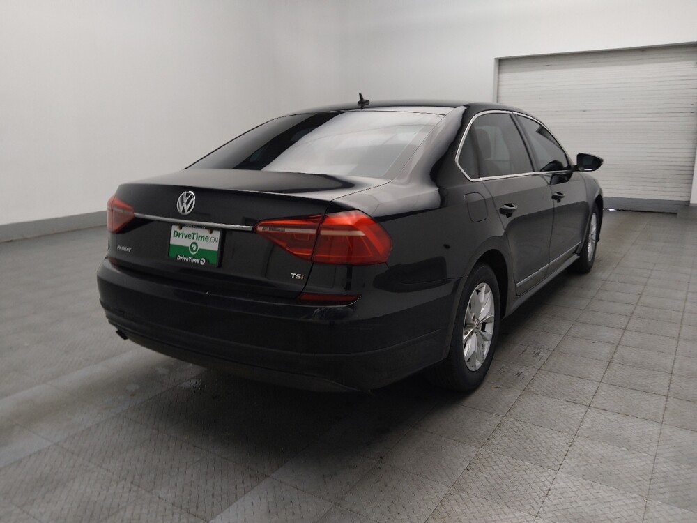 2017 Volkswagen Passat in Stone Mountain, GA 30083 - 18132009 9