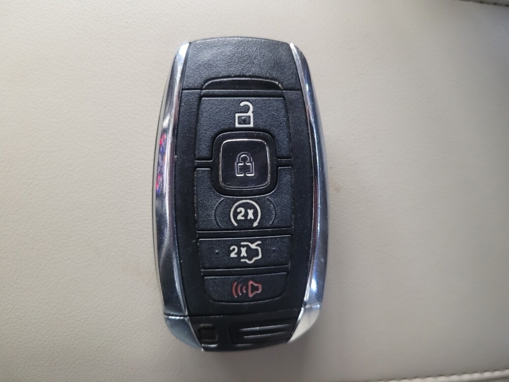 2018 Lincoln MKC in Athens, GA 30606 - 18132011 32