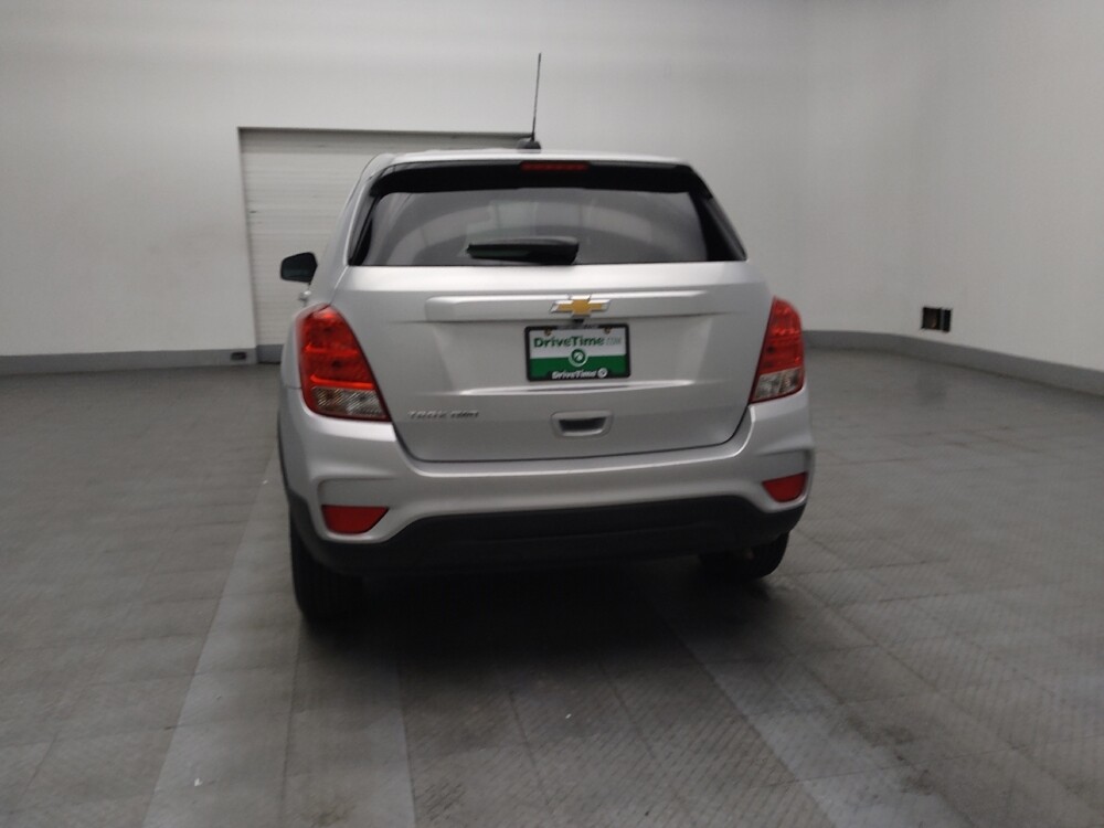 2020 Chevrolet Trax in Union City, GA 30291 - 18132012 6