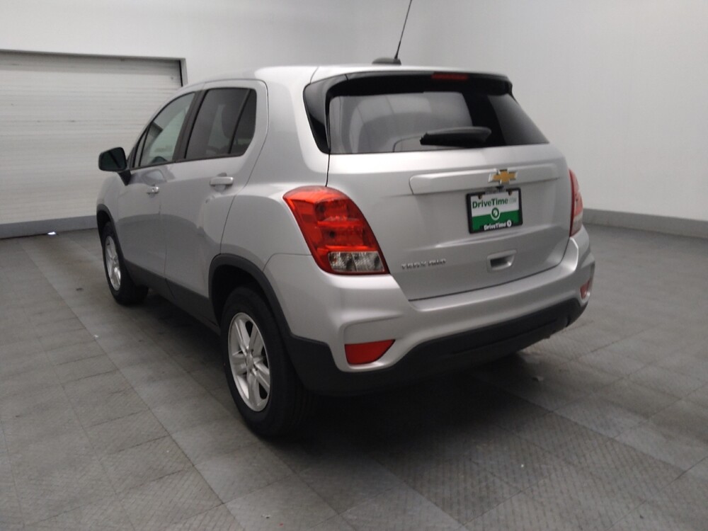 2020 Chevrolet Trax in Union City, GA 30291 - 18132012 5