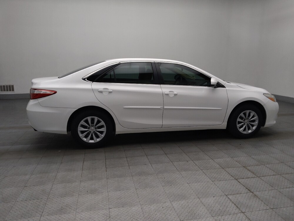 2016 Toyota Camry in Albany, GA 31705 - 18132026 10